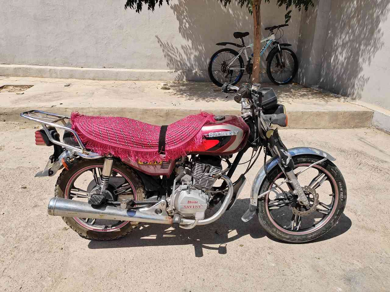 سلام عليكم
للبيع دراجه سافين 5 كير موديل 2020
بيها اوراق سعر 350 وبيها مجال
رقم *********** العنوان خانقين
