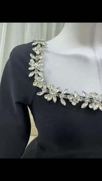 فستان • نزاكة • توصيل لجميع المحافظات