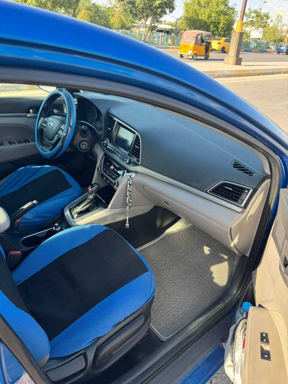 السلام عليكم النترا للبيع موديل 2017
موصفات نص فول ضرر موجود بلصور 
رقم اربيل  با اسمي تحويل ثاني يوم 
حادث خلفي وشخوط قليله مكحله بين بابين
عنوان ديالى بعقوبه ***********
سعر 125بيه مجال حك الجيه
