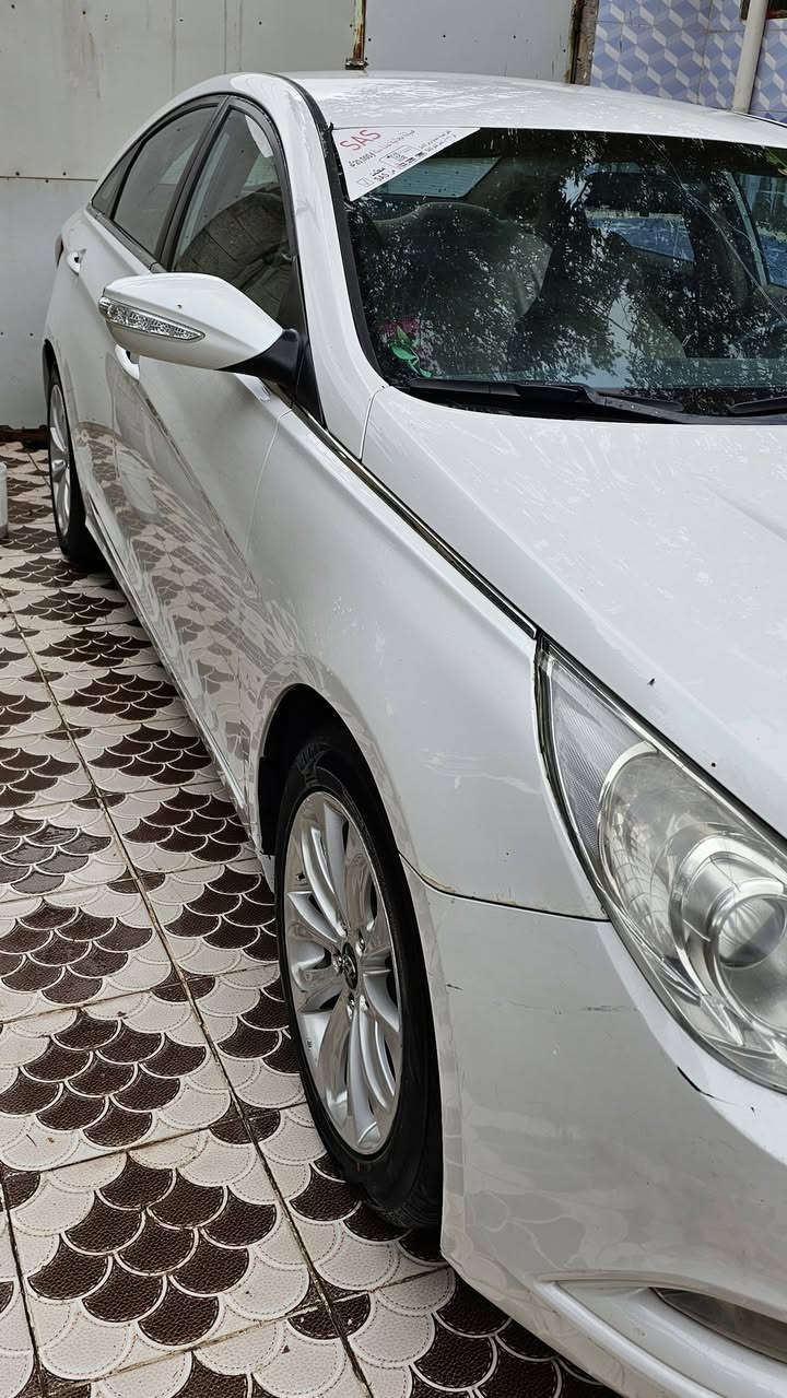 سوناتا موديل ٢٠١٠ خليجي
مكينه دوش ٢٤٠٠ 

بدون تبديل 

كير مكينه مكفوله 

بيهه تقريبن صبغ اشبر 

بيهه نقص دبل وزوج بطاين 

***********

سعره ١١٧ وبيهه مجال
مراوس هم يرهم اب حدث
