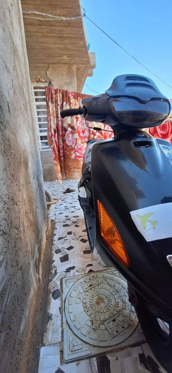 السلام عليكم خوان دراجه البيع ماعيزه اشي 
سله الخلفيه مو وياه هي وال رقم 
صلنصه رياضي معدل يخبل شاير شقالات 
عوزه بس راجس مال سلف كهاهربيات كله شقاله ماناقصه اشي بعد مو شراي لا يخابر سعر ٣٥٠قفل رقم***********
