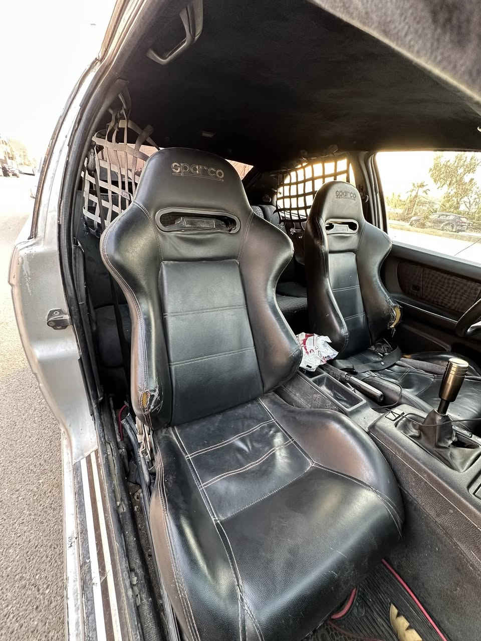 السلام عليكم T36موديل 2000محرك 8بستم حجم 30كيرمحرك نضاف قفل اكسل سيارة سعر 45مكان بغداد البلديات ***********
