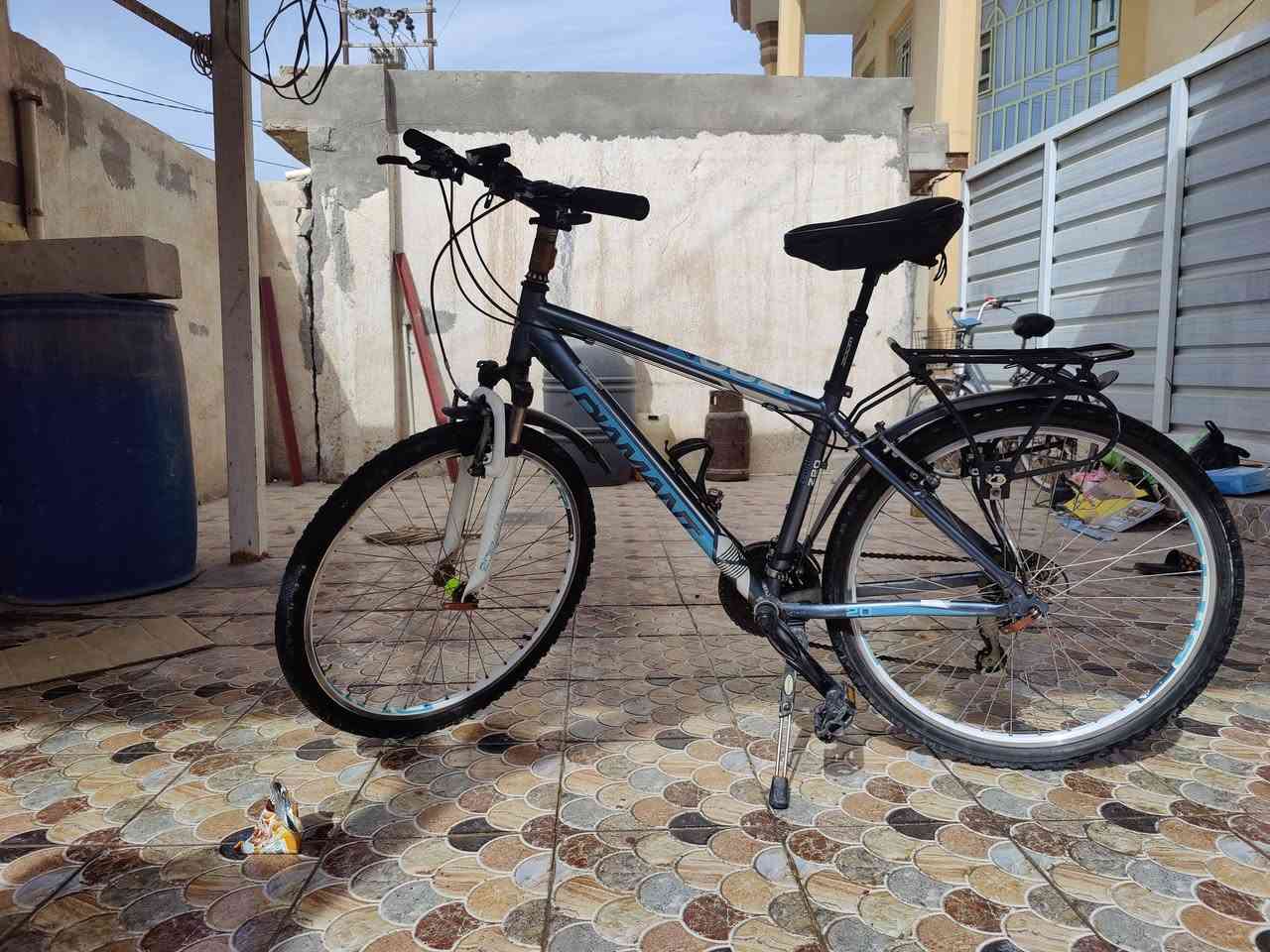 بايسكلات ماركات عالمية نظافة 95% وأسعار طيبة ان شاء الله أي قطعة تعجبك وتفاصيل عل الخاص او اتصل على *********** تحياتي لصاحب الاكروب وأعضاء الاكروب
