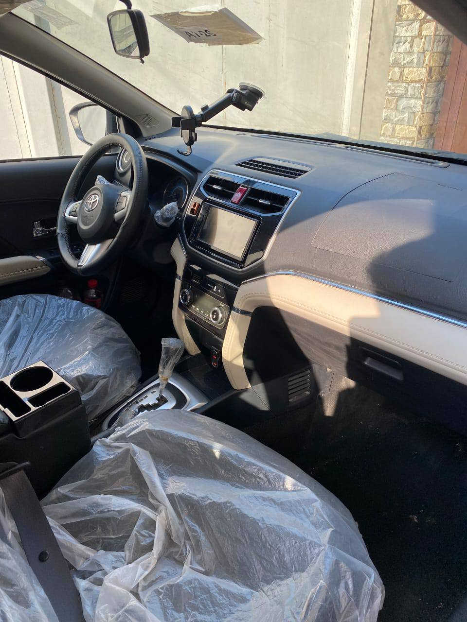 تيوتا راش موديل 2019 لون ابيض 
رقم بغداد الإنكليزي الجديد سنويه وهزه جديده باسمي فول بصمه السعر135 وبيه مجال 

مكانه بغداد منطقه البلديات  

وهذا رقمي للتواصل ***********
