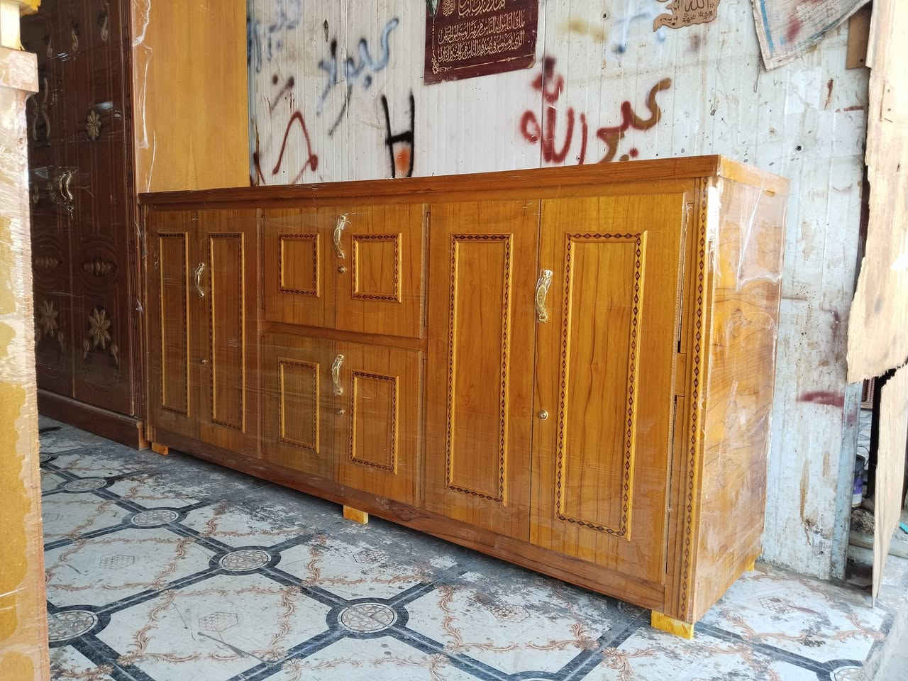بوفيات وكناتير تزگام الناصريه يوجد توصيل 
***********
