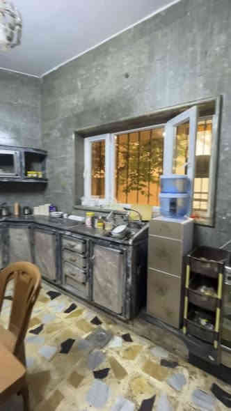 اعلان 79 

دار للبيع 

حي الملايين قرب معمل الاخشاب 

560م واجهة 22م زراعي 25

طابقين اربع غرف استقبال

السعر التلكرام 👇🏻
https://t.me/walidhamo

#مكتب_النجمة 
📍بعويزة قرب محطة السادة
***********
***********
نستقبل كافة عروضكم
