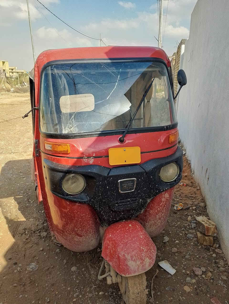 السلام عليكم تكتك 17 ارقام وسنويه لوحات بل مرور بيع مستعجل السعر 3500 وبيهه مجال الشراي يتصل *********** مكاني بغداد حي البتول
