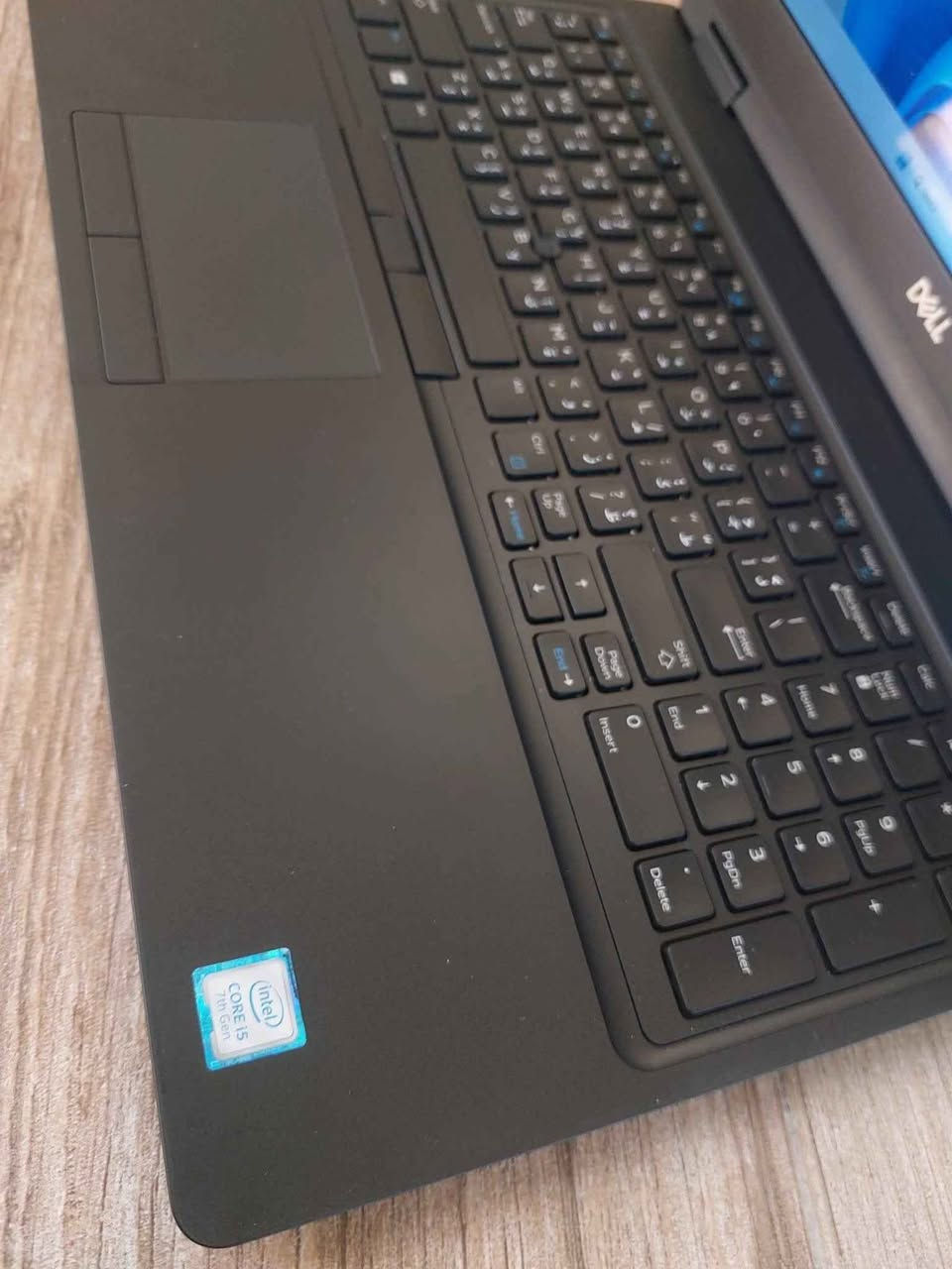 DELL 5580  كور i5 جيل سادس سلم حجم شاشة كبير 15.6 
.
السعر ثابت 220  الف مع التوصيل
. 

النظافة اخو الجديد وعل الفحص وين متريد
مناسب للدراسة والبرامج المكتبية والطباعة والتصفح  نظافة عاليه جدا 
……………………
 المعالج Core i5-6 th جيل سادس 
 ذاكرة الوصول العشوائي (الرام) 8GB 
 التخزين( الهارد) SSD 256 GB 
 مقاس شاشة 15.6" انج حجم كبير 
 منفذ HDMI & TYPE C 
 كيبورد  عربي انكليزي Full k.b
الرام و الهارد قابل للتطوير
................ بغداد, العراق


**إذا كنت صاحب هذا الإعلان وتريد حذفه لأي سبب، رجاءا أرسل رسالة إلى الدعم الفني**