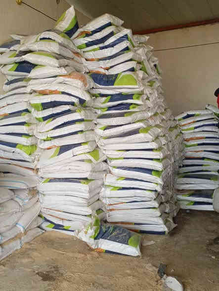 متوفر لدى مكتب جنائن ذي قار سماد الدواجن المخصب وباسعار مناسبة سعر الكيس 6000تتوفر كميات كبيره
علما أسعار الطن تختلف للحجز والاستفسار مراسله الصفحه أو الاتصال على الرقم ***********او زياره مكتبنا خلف كليه الزراعة مقابيل مدرسه سيف بن ذى يزن
