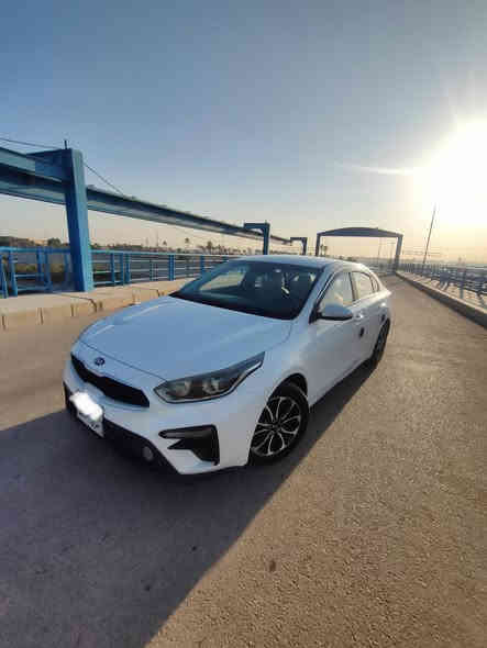 السلام عليكم
_كيا سيراتو 2019 خليجي

_ رقم اربيل باسم شركة وكالة او تحويل موجود

_ ماشية 90 الف

_ مكينة 1600 كفالة  

_ كير كفالة  

_ شاشة اندرويد 

_ كاميرا خلفية 

_ شفط مري 

_ مثبت سرعة 

_ تحكم ستيرن جهتين 

_ ويل كب 

_ حساس تاير 

_ وبقية المواصفات المعروفة

السعر 151$

السيارة كفالة عامة عدا كم رصعة حالوب ناعمة 

للاستفسار الاتصال على الرقم 

***********
