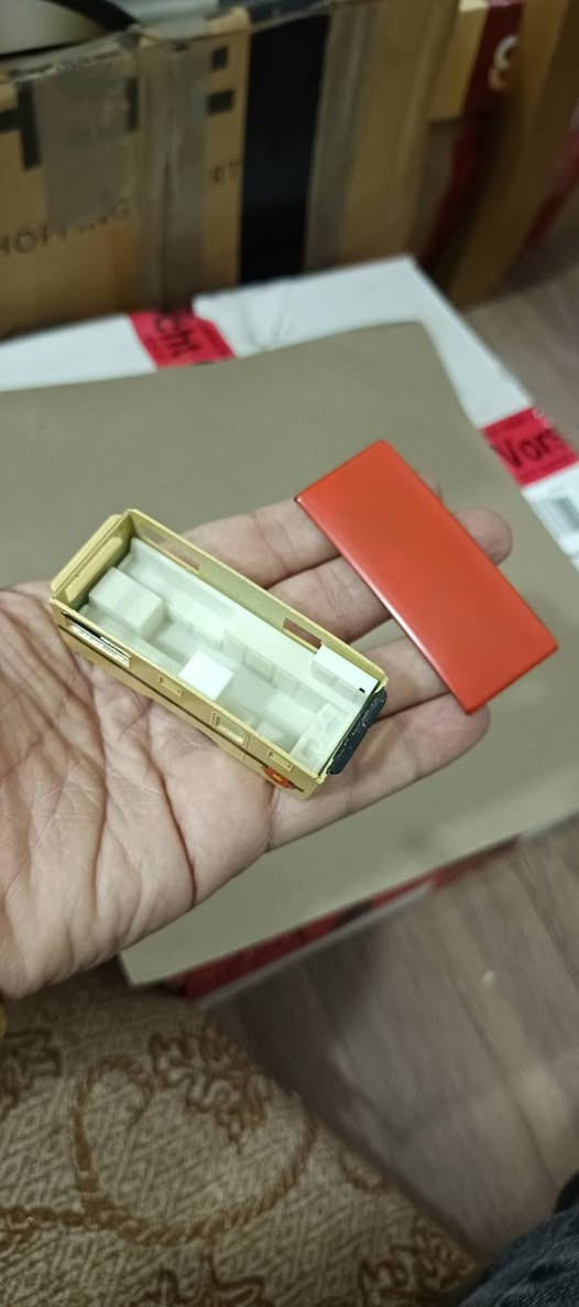 Matchbox Lesney:


**إذا كنت صاحب هذا الإعلان وتريد حذفه لأي سبب، رجاءا أرسل رسالة إلى الدعم الفني**