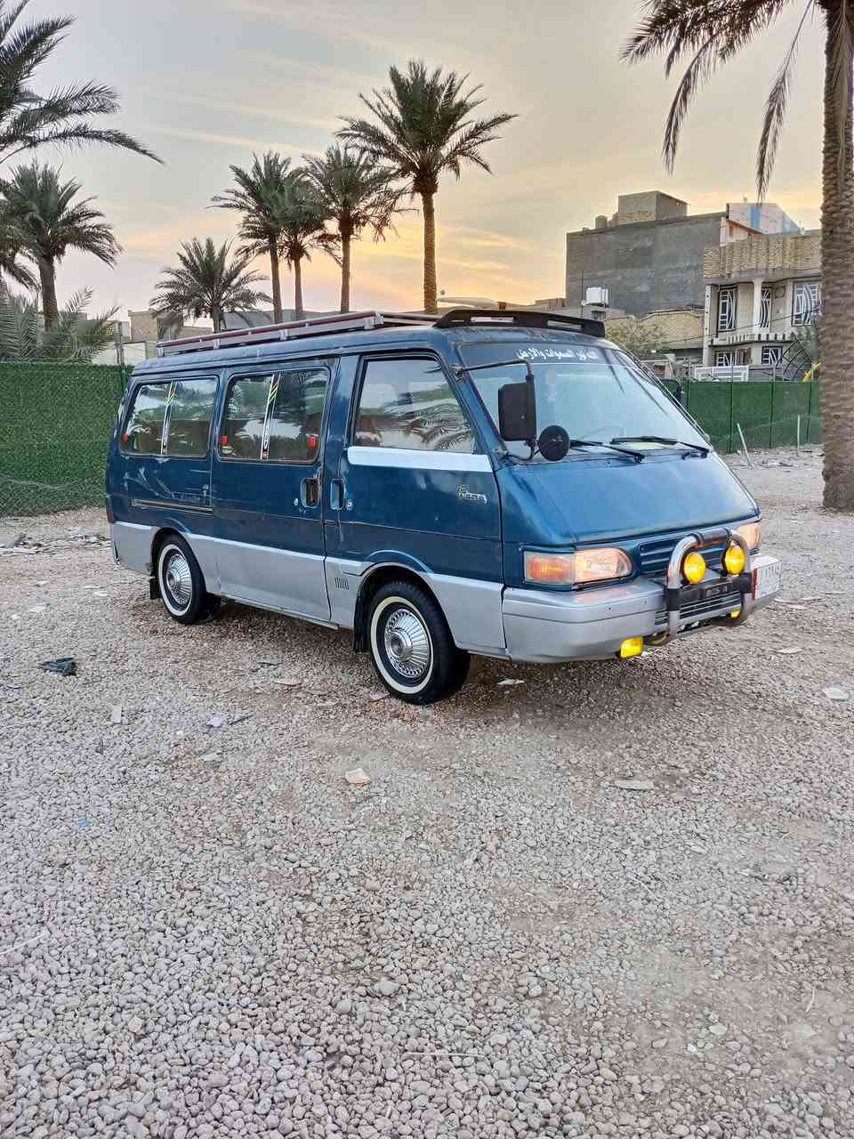 للبيع كيا بسته موديل 95 رقم الماني كربلاء مصفره من كلشي مكينه كير اكسن مكفولة بور حداديه تخم تاير سوبيه تزريف كهربائية كل شغال سياره جاهزة من كلشي سياره بلاديه دوشمه عام تعمير كل جديد سياره كبل الشارع مكان بابل قضاء القاسم سعر 45 رقم الهاتف ***********
