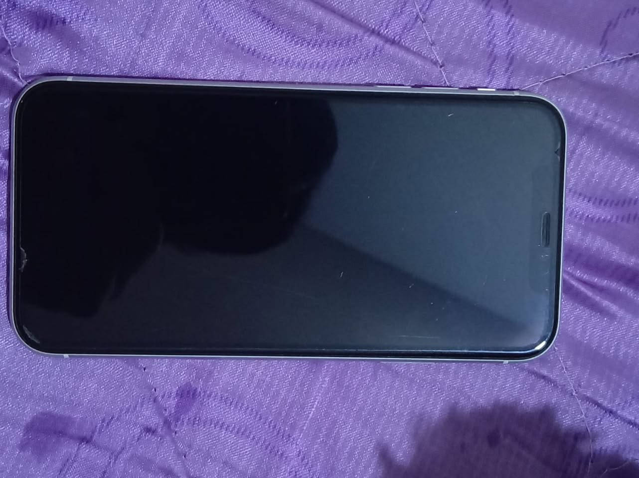 سلام عليكم عدي ايفون XRكلش نضيف ذاكره 64امبدل بس بطاريه كلشي شغل فيس ايدي شغل شاشه مابدله تقره اتلث خيارات عدك بس مشكله زغير بس الضهر ماله مكسر او مخليله لزكه مال 13 سعر  175 بي مجال بصيط عنوانه بغداد مدينه الصدر رقمي واتساب ***********
