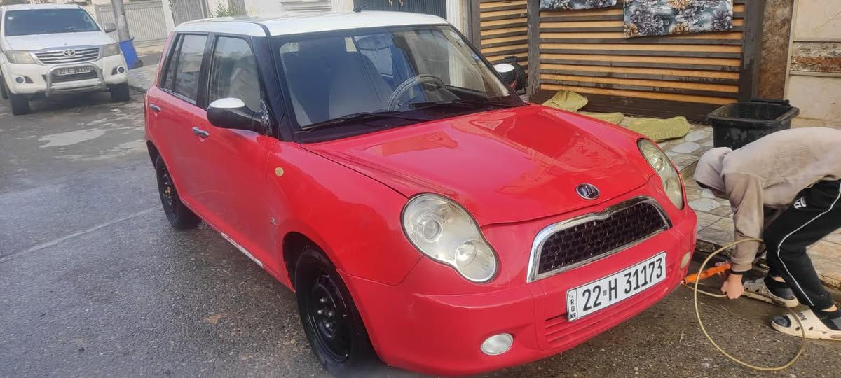 اسلام عليكم ليفان 320 موديل 14 رقم اربيل تحويل مباشر هزه سنويه كله جديد سنويه لل 29 بيها طخه بالجنطه بسيطه كير مكينه مكفولات كهربائيات كلها شغاله اي بي اس شغال منضومه زنون كامله  سعر 43 وبيها مجال حك الجيه ***********
