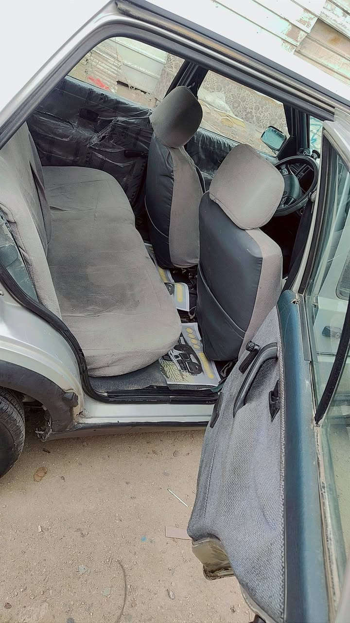 سلام عليكم
كولف موديل 1988 
محرك 1800 
سيارة شغالة و جاهزة كلشي بيهة شغال
مكاني حي القاهرة سعر 30بيهة مجال  بسمي ثاني يوم حولك  
رقم  ***********
