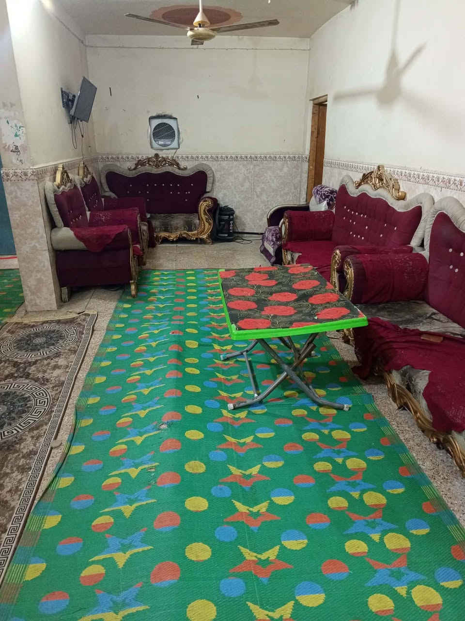 السلام عليكم
بيت للبيع زراعي المساحه 500 متر العنوان بالسده كاع بيت تومان قرب الجسر الاحمر تفاصيل البيت غرف عدد ٣ + صالتين كبار + ستقبال + مطبخ + صحيات داخليه وخارجيه + كراج + حديقه السعر المطلوب ( 35 ) مليون وبي مجال الاستفسار / *********** // ***********
