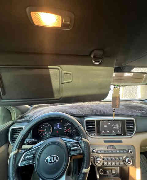 السلام عليكم 
سبورتج 2019شكل2020
السياره خليجي
فول مواصفات (رقم بغداد)
1بانورما
2كشنات تحكم كهرباء
3جنطه كهرباء
4تبريد قطعتين
5 بيها ثلاث انضمه (سبورت )(ايكو) (نورمال)
السياره نضيفه حيل 
مكفوله من اي حادث ماعدا الدعاميه الاماميه بيها ضربه كلش بسيطه وزغيره
مكان السياره (بغداد)

لطلب السعر الاتصال على الرقم متوفر واتساب 24ساعه
***********
