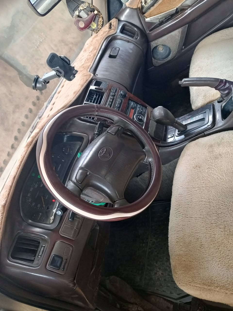 كرسته مديل 94  مكينه ونجي كير ومكينه خير من الله السعر المطلوب 58
 رقم نكليزي  
للاستفسار الاتصال على الرقم  ‏‏‪***********
