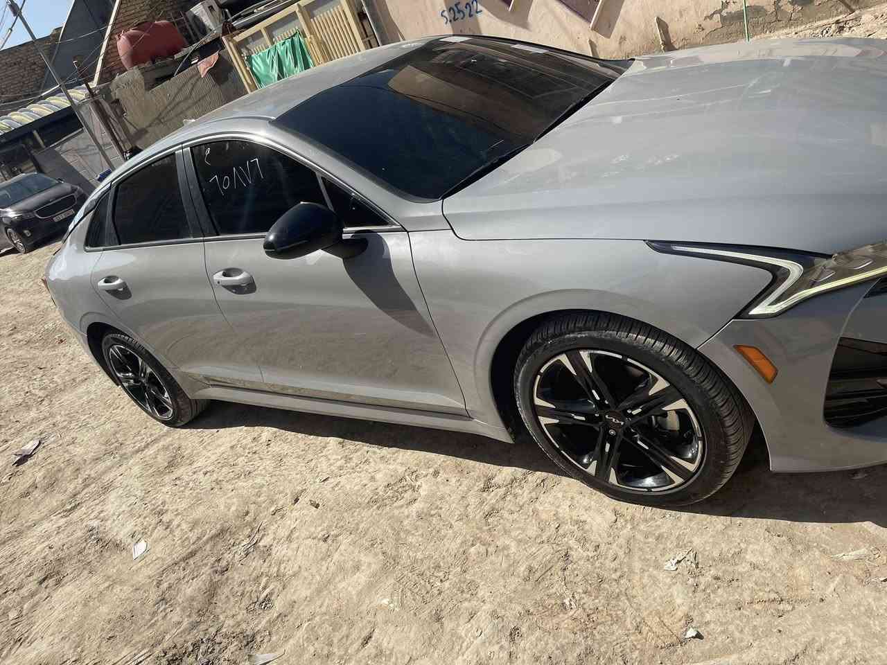 السلام عليكم K5 جيتي لاين موديل 2024 ماشيه 13 الف حادث كما موضح بلصوره بنيد مبدل فقط سونار مرفق بدون دواخل ارباك استيرن مواصفات السياره 
بصمه + تشغيل عن بعد + بصمة ابواب 
السياره داخل احمر بلادي مع كتابة GT 
بيبان السياره مطعم احمر 
رادارات امامي وخلفي وجانبي 
اشاير بلمري + رادار 
شحن لاسلكي 
شاشه جبيره 
كشافات نهاري 
والمزيد من الاضافات 
السياره دخول جديد منفيس باسمي بيع فقط بدون مراوس مكاني بابل للاستفسار 
***********
