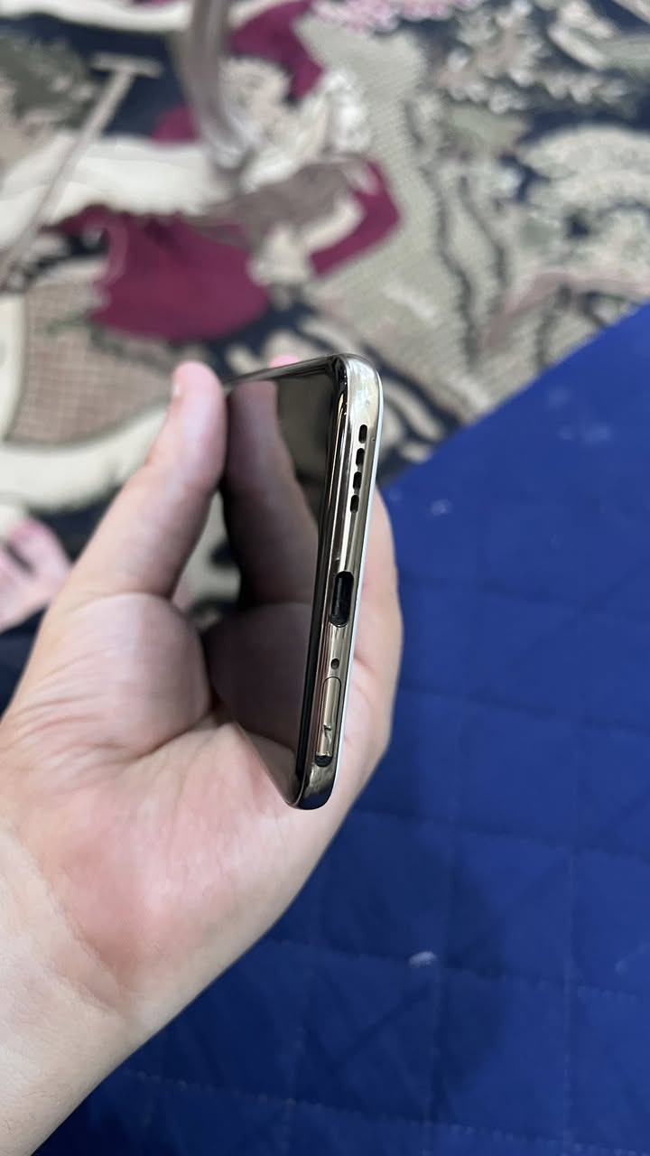 السلام عليكم 
ريلمي 14 برو بلس 5g
نظيف مابي اي مشكلة
مواصفاته غنيه عن التعريف
الذاكرة 512
للبيع بسعر 500 الف
*********** بغداد المنصور
تحياتي للجميع
