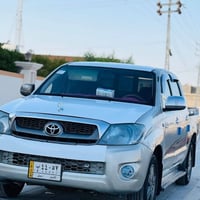 هايلكس • كير عادي • شاصي ١٩