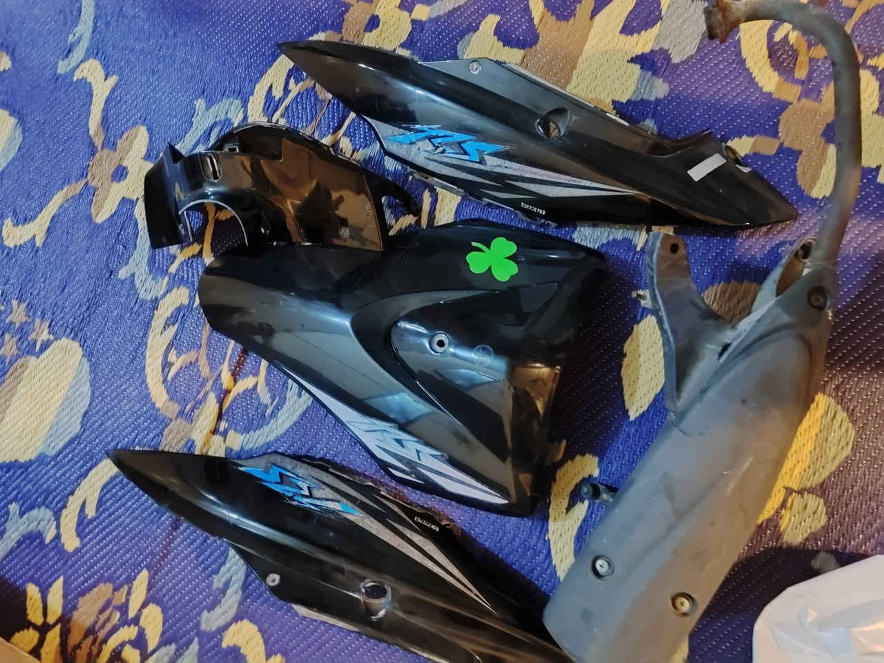 سلام عليكم البيع ***********
