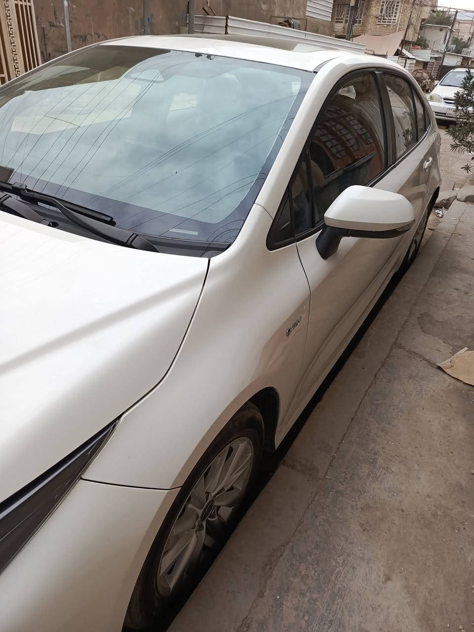 من رخصت الادمن كورله موديل 24 ماشيه 17مكفوله من الصبغ والتبديل والبارد مواصفات فول 1على1رقم بغداد السعر 152وبيهه مجال بسيط مكاني بغداد البلديات***********
