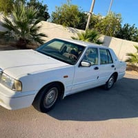 للبيع نيسان سدرك   2001  محرك بلادي شرط   گير عادي   تبريد تدفئه شغال ...