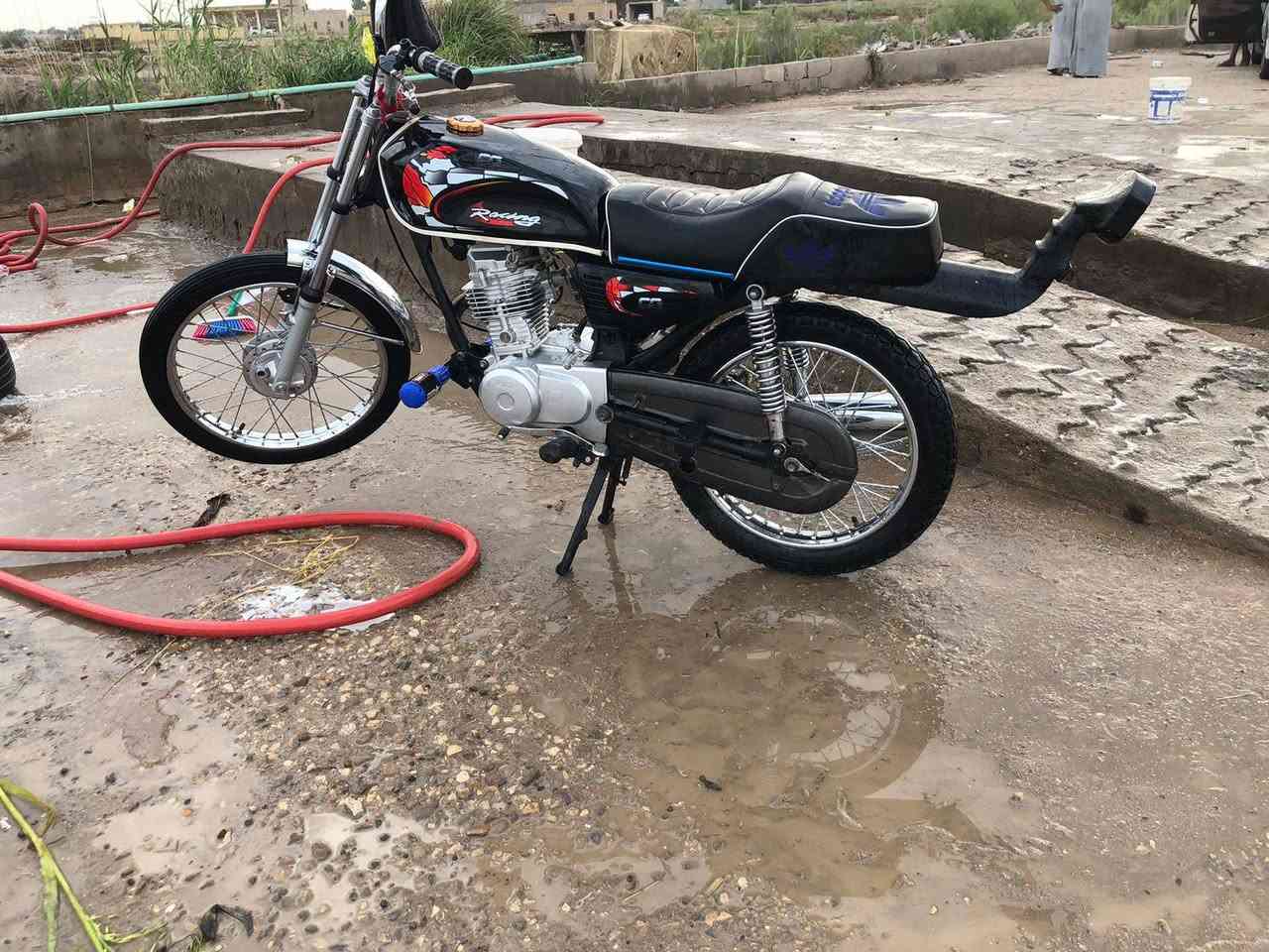 البيع اوراق اصولي شاصي 20 شلامجه 
مكينه 25 وتعمير كله 26 السعر 750 قفل 
المكاني بين الغراف والشطره...


**إذا كنت صاحب هذا الإعلان وتريد حذفه لأي سبب، رجاءا أرسل رسالة إلى الدعم الفني**