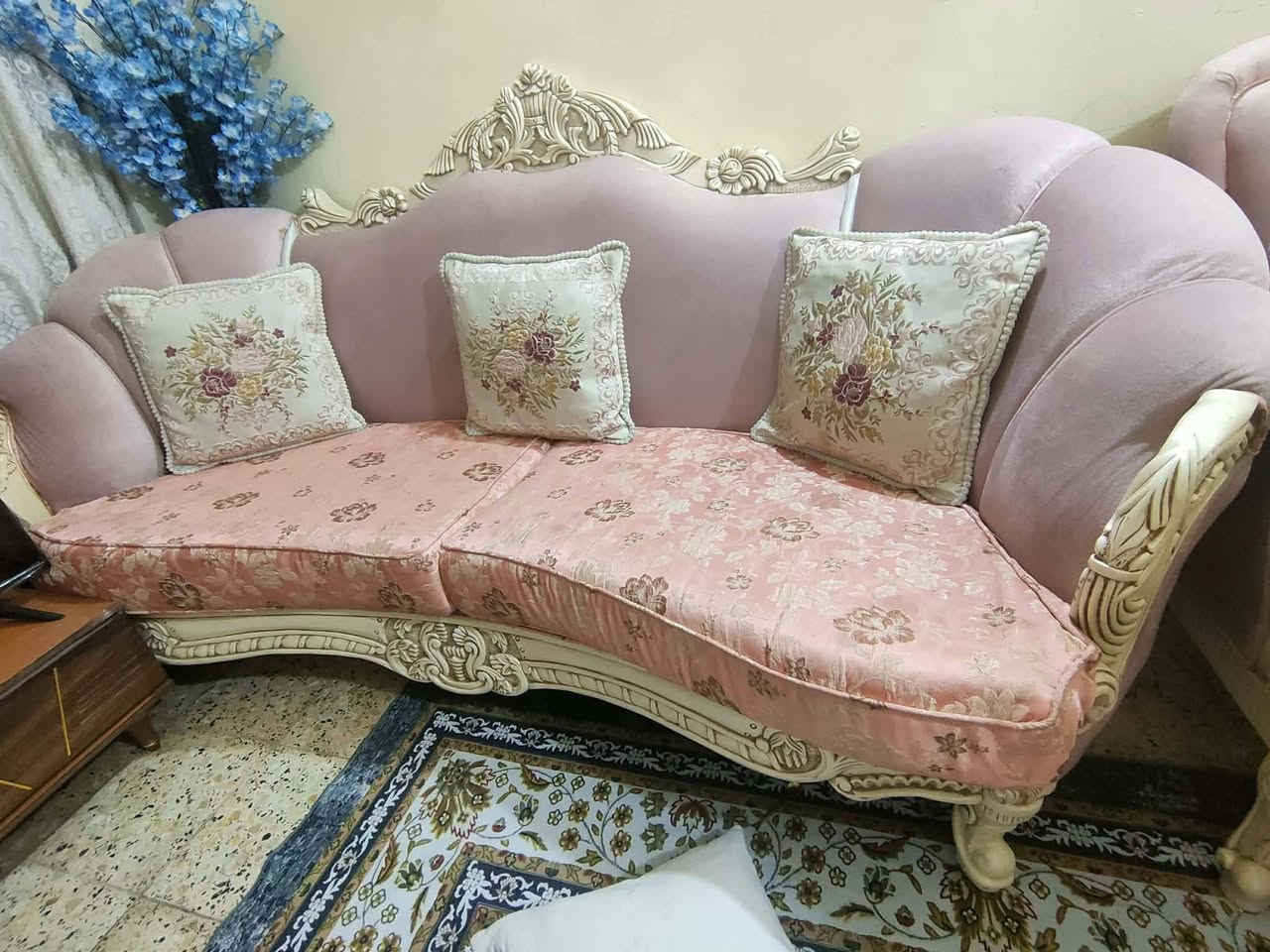 تخم ملكي زان مصري لبيع او مراوس نضيف اللاستفسار خاص


**إذا كنت صاحب هذا الإعلان وتريد حذفه لأي سبب، رجاءا أرسل رسالة إلى الدعم الفني**