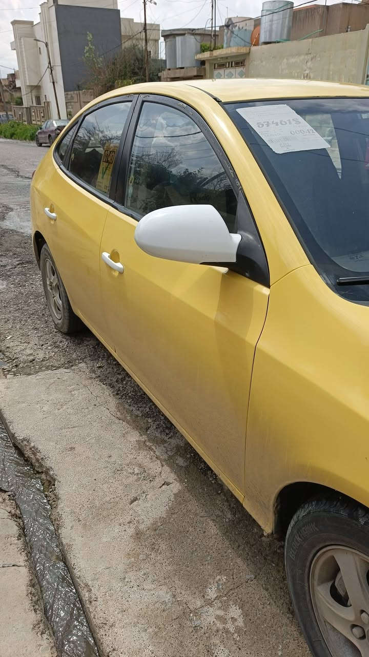 سلام عليكم سياره لانترا تكسي للبيع موديل 2010 امريكي كود واحد رقم نينوى كاربون مسطره منضومه غاز الاستفسار اتصل او واتساب***********
