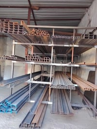 حديد • قرب المستشفى الحمر • أسعار مناسبة