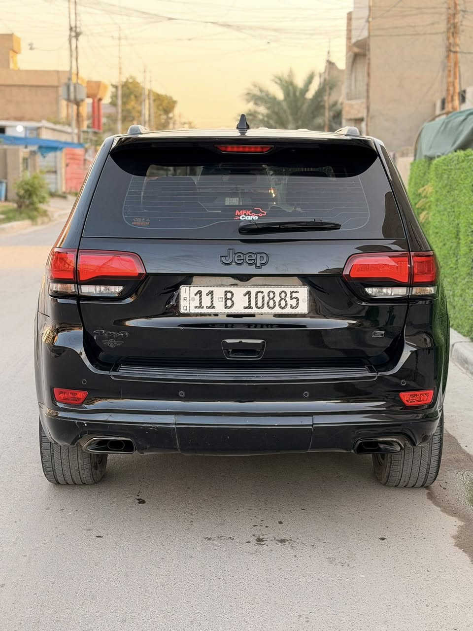 جيب (S) خليجي شركه هارلم موديل (2021)
ماشيه 70 كيلو 
محرك / V6 / 3600
مواصفات / حساس امامي خلفي مقاعد جلد تدفئه بالمقاعد تدفئه بالستيرن رادار بالمري بانورما صندوق كهرباء مرايه كهرباء نضام فرمله الطوارئ هواي بعد بيها موصفات ال (S)  المعروفه فول ما عده رادار 
السياره بدون حادث ما عده بيها بارد بمكانين كلش صغير ممبين بس بالسونار مكفوله من الصبغ والمعجون 
السعر / 360$/ وبيها مجال 
اتصال (***********) ممتواجد ع الفيس
