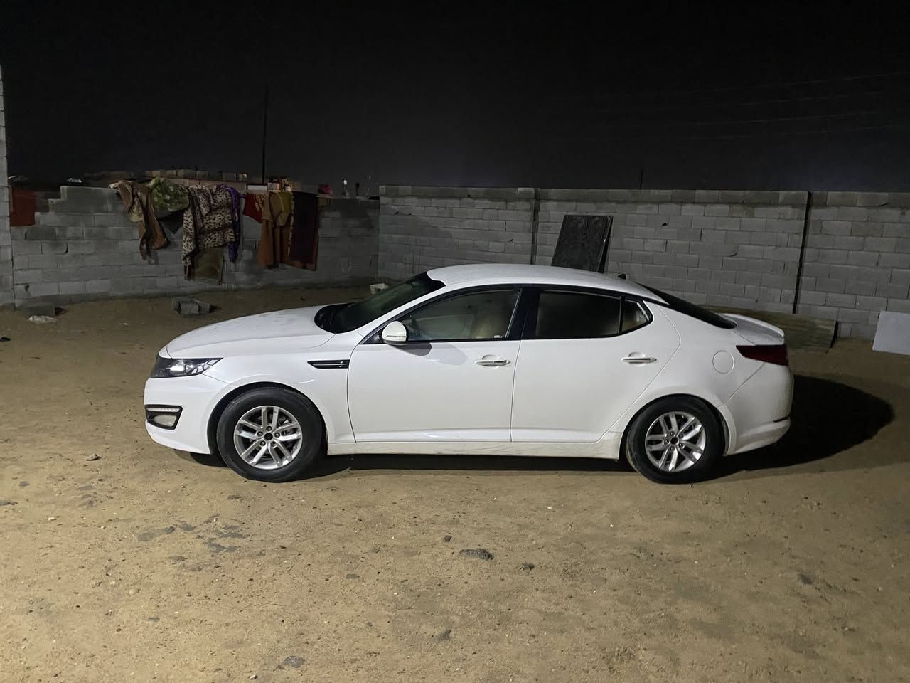 كيه وتيمااا. خليجي بصره 2014

بيه صبغ هلا خلفي
سعره 113قفل
مكانك خور زبير 

***********
