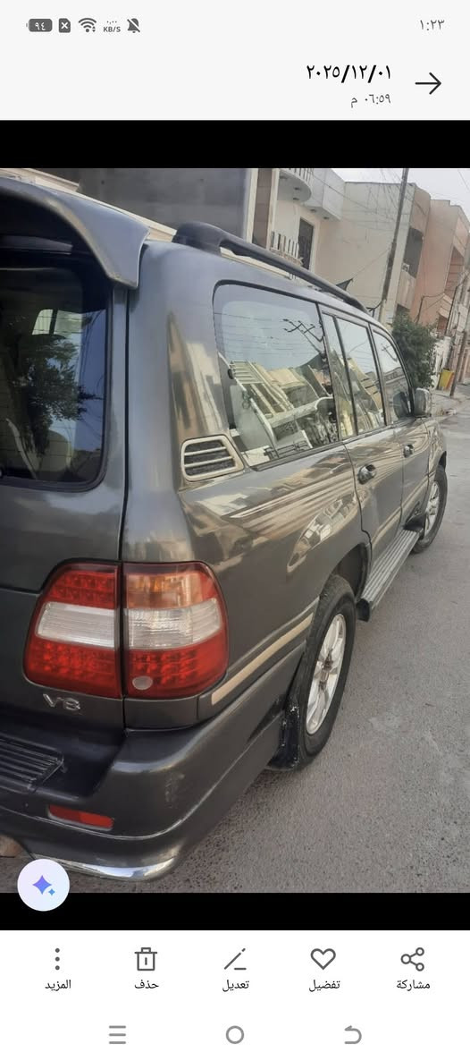 السلام عليكم اخواني لاندكروز 2001 بغداد باسمي وارد امريكي نقوصاتها يرادلها ادامة السيارة لان متروكه ومع هذا وعلى هل وضع ترايك وين متريد تحتاج صبغ بنيد وحمام والمكينه بيها بدايه تبخير الكير سليم والصدر كهربائيات كله جيد وشغال الي تفيده اني بالخدمة مكان السيارة بغداد وهذا رقمي وبالخدمه *********** السعر  (95 ) ورقه
