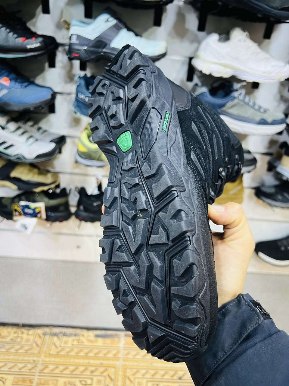 Karrimor

70 هەزار


**إذا كنت صاحب هذا الإعلان وتريد حذفه لأي سبب، رجاءا أرسل رسالة إلى الدعم الفني**
