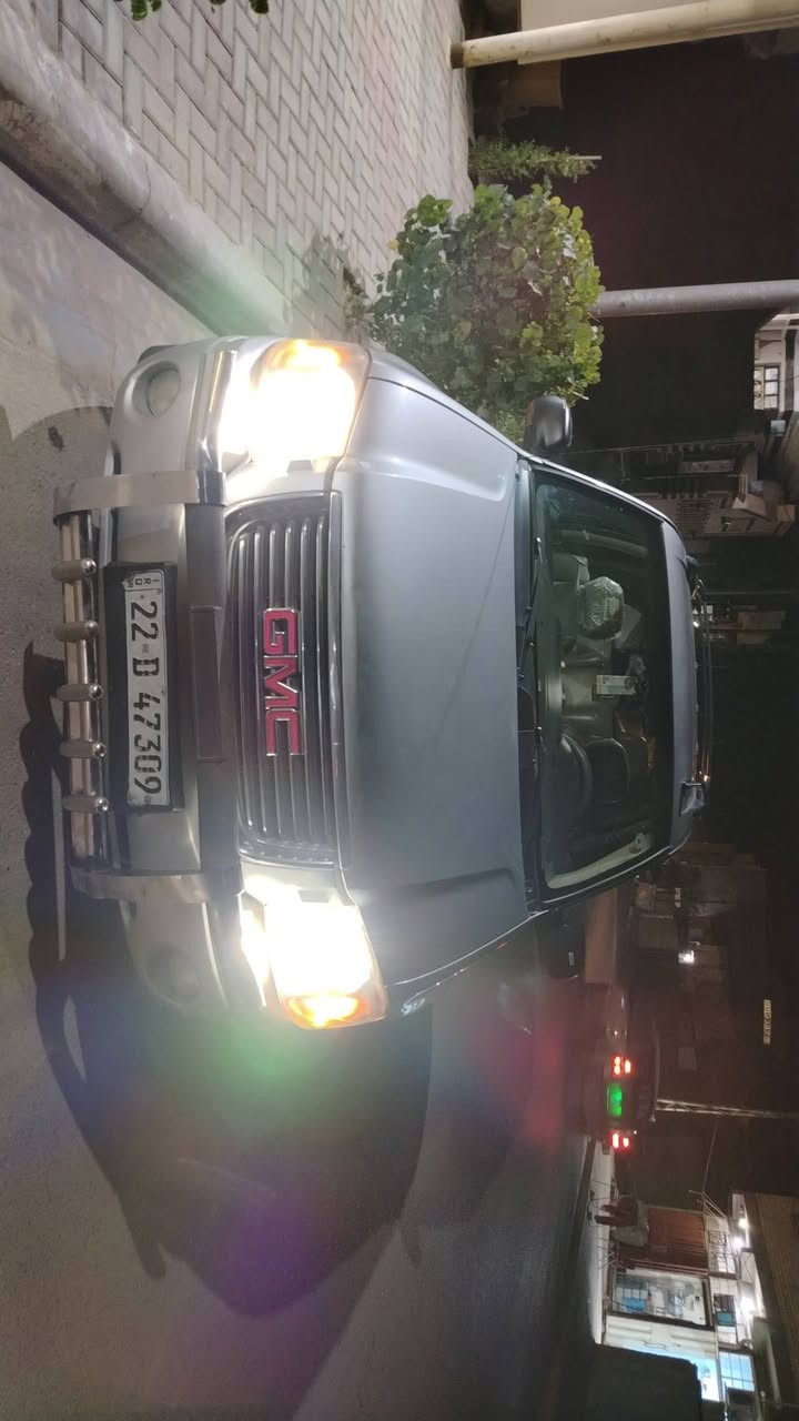 🔹 جمسي انفوي ٢٠٠٦ للبيع
▪️ رقم أربيل _ سنويه لغاية ٢٠٢٩ (المالك بكربلاء)
▪️ گير ومحرك مكفوله
▪️ تبريد شغال
▪️ كامره شاشه
▪️ حادث موضح بالسونار
▪️ السياره جاهزه من كل شي

💰 السعر ٨٥ ورقه🔐 
 
▪️ للاستفسار
***********
*********** واتساب
مكان السيارة كربلاء المقدسة
