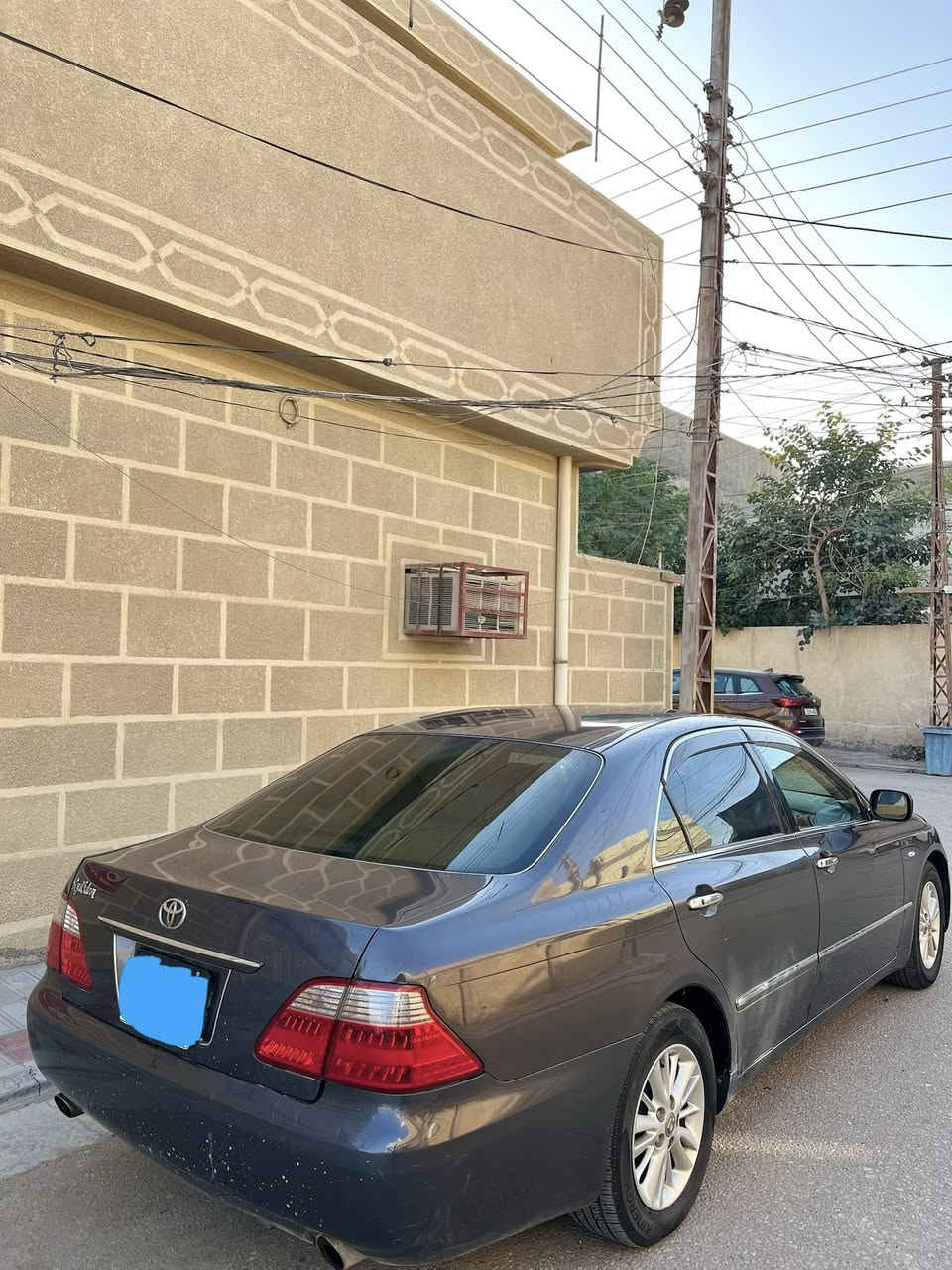 شاهينه ( 2007) كفاله عامه  (فتحه )
ادوات ادوات ادوات 
اللون : اسـمنتي  ( مميز ) لون بلادي 🇯🇵
3 دگم 
دواخل  بيجي (  كاميره دواره +  + تبريد قطعتين + كشنات كهرباء + برده خلفيه ) 
حاله السياره ( جديده بمعنى الكلمه + دخول جديد - جاهزه على اخر حبايه شرط بالكارتون ( مال تسجيل ) 
السعر : 78 وبيها مجال بسيط حق الجيه   فقط الشراي يتصل ⬇️
الرقم : ***********
