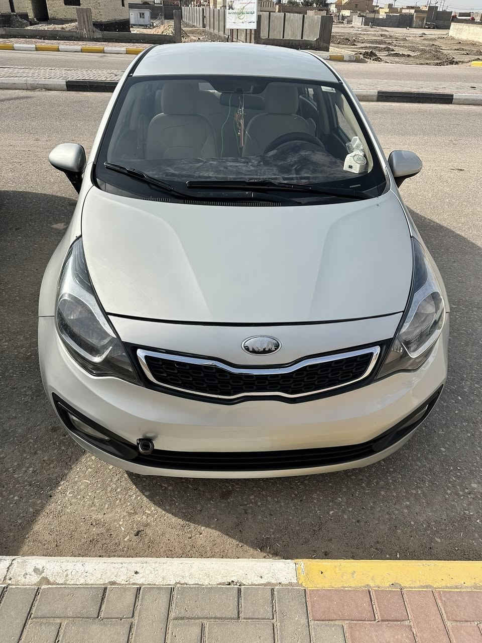 السلام عليكم كيه ريو وارد خليجي موديل 2014 محرك 1600 كير شرط محرك مفتوح حداديه شرط قبل شهر مسويه  لايت زنون بيه احزام اثر جراد بدون ضربه عابره سنويه منتهيه قبل شهر مثنى بسم جاري شرط المداور سياره حلوه وجاهز الاستفسار ***********
