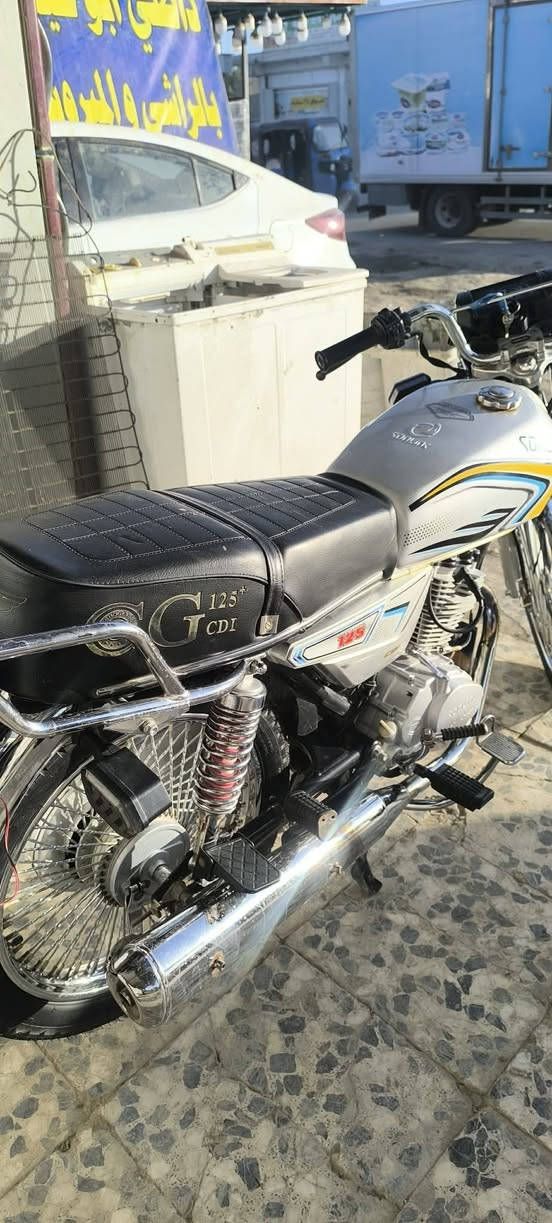 السلام عليكم
دراجه تايكر ختم سولنك مويل 24
ارواق سكنر 
كهربايات كله شغاله 
مكاني بابل الحمزه الغربي 
السعر 675وبيه مجال قليل 
رقمي ***********
