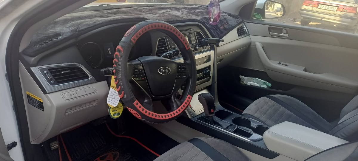 سوناتا للبيع ٢٠١٥. رقم سليمانيه جديد سياره نضيف مال بيت نص موصفات للستفسار ***********
