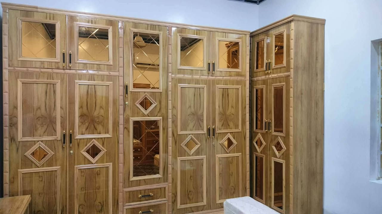 #بالتقسيط #بالتقسيط #بالتقسيط 😱🧿🌹

#غرفه نوم جديده 
خشب #عراقي ثقيل زان 5 مليم  صبغ #حراري 

#موديل حديث 
البيع بالتقسيط المريح لمده 18 شهر وبدون مقدمه 
#المشمولين بهذا العرض الاشخاص الذي يحملون بطاقه كي كارد #الرافدين فقط 
#السعر على الخاص

متوفر جميع موديلات ومتوفر غرف تركي ايضا 
العنوان موصل

متوفر #توصيل داخل الموصل #وجميع محافظات العراق 
🚕🚕🚕


**إذا كنت صاحب هذا الإعلان وتريد حذفه لأي سبب، رجاءا أرسل رسالة إلى الدعم الفني**