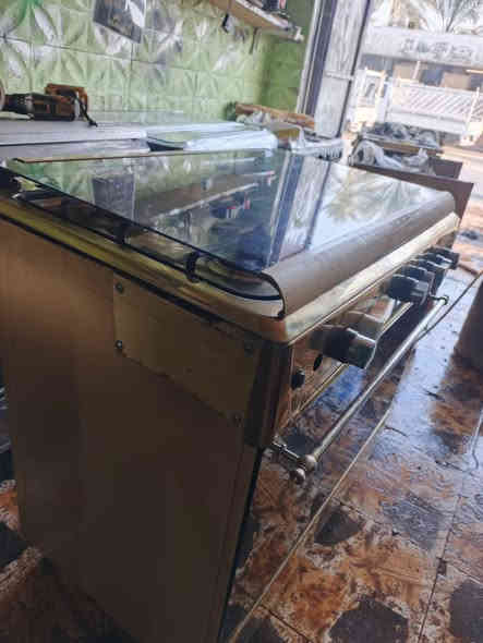 السلام عليكم
طباخ يونير تركي 
جديد مستخدم قليل مجدد بل كامل شغل ادينه احنه مسولين عليه أي خلل بي طباخ جديد ونضيف مكاني حله طهمازيه قرب محطة بانزين الود البابلي سعر الطباخ 250وبي مجال رقمي ***********
