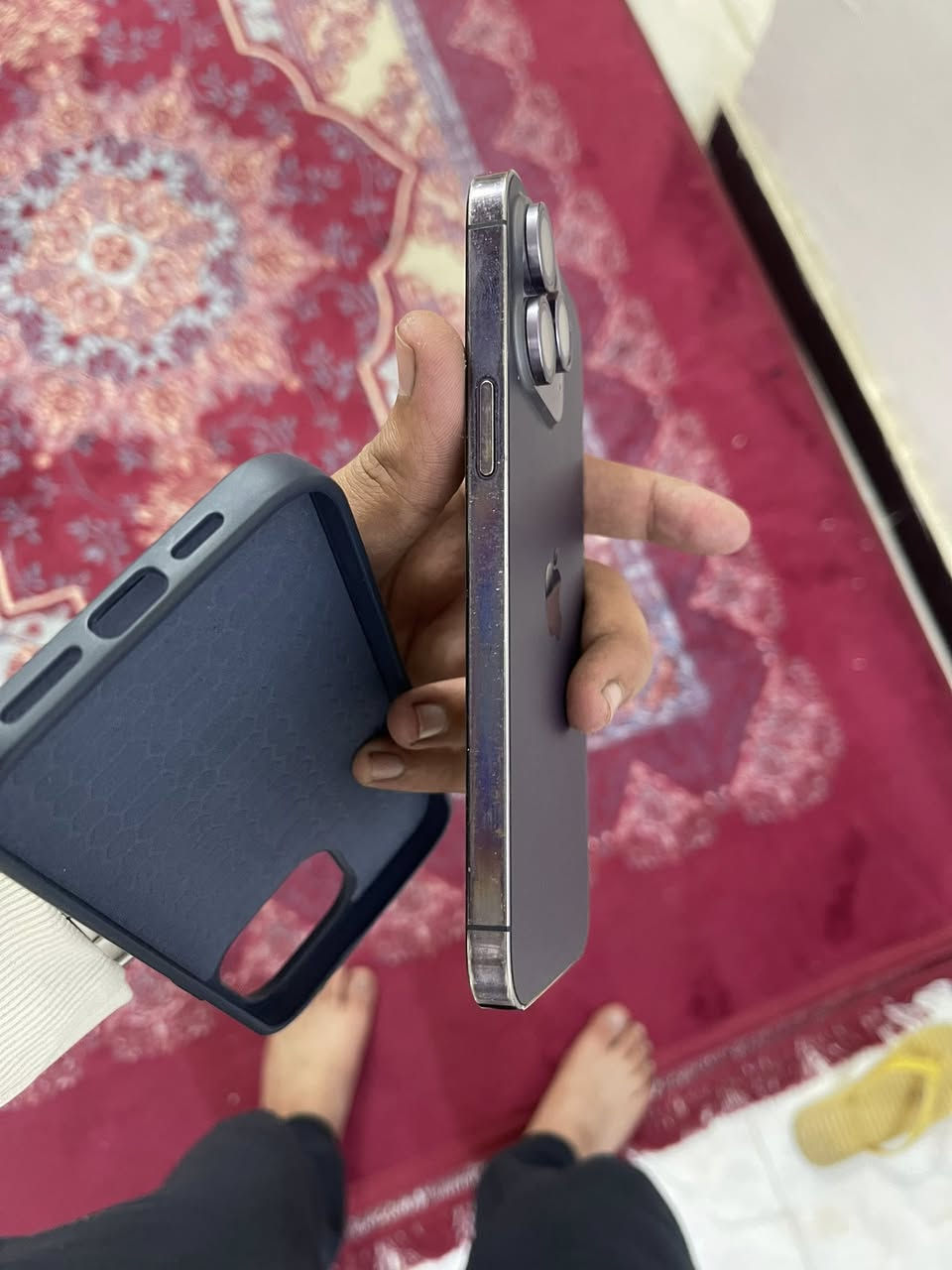 14 برو ماكس للبيع ذاكره 256 لو بنفسجي دبل سيم كارت بطاريه 84 امبدل ضهر فقط سعر 775 الف رقم ***********
