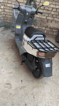 للبيع مكاني بغداد السعر 350 نكره وحده محرك ناعم شلعه الشراي يتصل ***********
