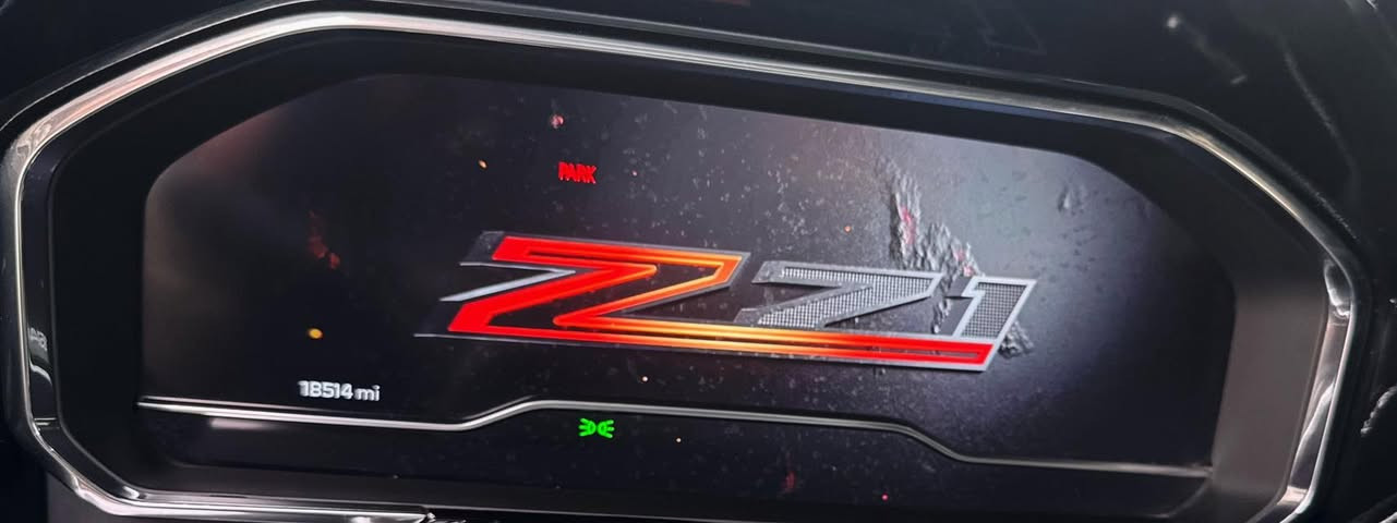 السلام عليكم من رخصة الادمن المحترم والاعضاء الكرام
سلفرادو 2024 مواصفات Z71  اصل السياره بمعنى الكلمة جديدة جدا جدا ماشيه فقط ((( 18 ))) الف يعني اخت الصفر  محرك 5300 ال 8 سلندر المرغوب طبعا فور ويل 4X4 

دشبول تاهو 

باب طويل بودي قصير المرغوب 

سياره مميزة جدا جدا 

موقع اربيل  رقم هزه فحص كله جديد مباشرة تحويل .. 

بجم كبس برغي ممفتوح ضرره جانبي 

قطعتين وشويه صبغ فقطططط

تفاصيل …

لون ازرق بحري مميز جدا جدا  

شاشات الكتروني كير طرح المرغوب

كير بالستيرن ايضا رياضي  

كشن كهرباء 

كامرات عدد 5  دواره 

شاشات الكتروني كثير من الاوبشنات 

كشنات تدفئة وتبريد وستيرن تدفئة 

رادار امامي 

نقاط عمياء جوانب

شاحن واير ليس 

شغال عن بعد بصمات ابواب وتشغيل 

مرفعة امامي ترفيع ٢ ونص انج 

الاضافات ..

دوسات بلاد .. قبغ بودي  .. ويل كب وتاير جبلي ٢٠ امريكي اصل مميز جدا جدا 

ويل مميز ايضا 

صبغ فقط جاملغ خلفي باب بدون شاصي كفالة عامة باقي السياره

ايرباك فقط برده 

السياره من كل النواحي جديدة جدا من التفاصيل 

يعني جاهزه ماتحتاج اي مصاريف 

صور امريكا مرفقة بالمنشور فقط هذه ضرره واضح بجم كبس كلبس مامفتوح بيها 

السعر … 365   ورقه مجال بسيط للشراي واتشرف بالجميع 

مكان اربيل متوفر واتساب عل نفس الرقم فديو كامل التفاصيل 

***********
