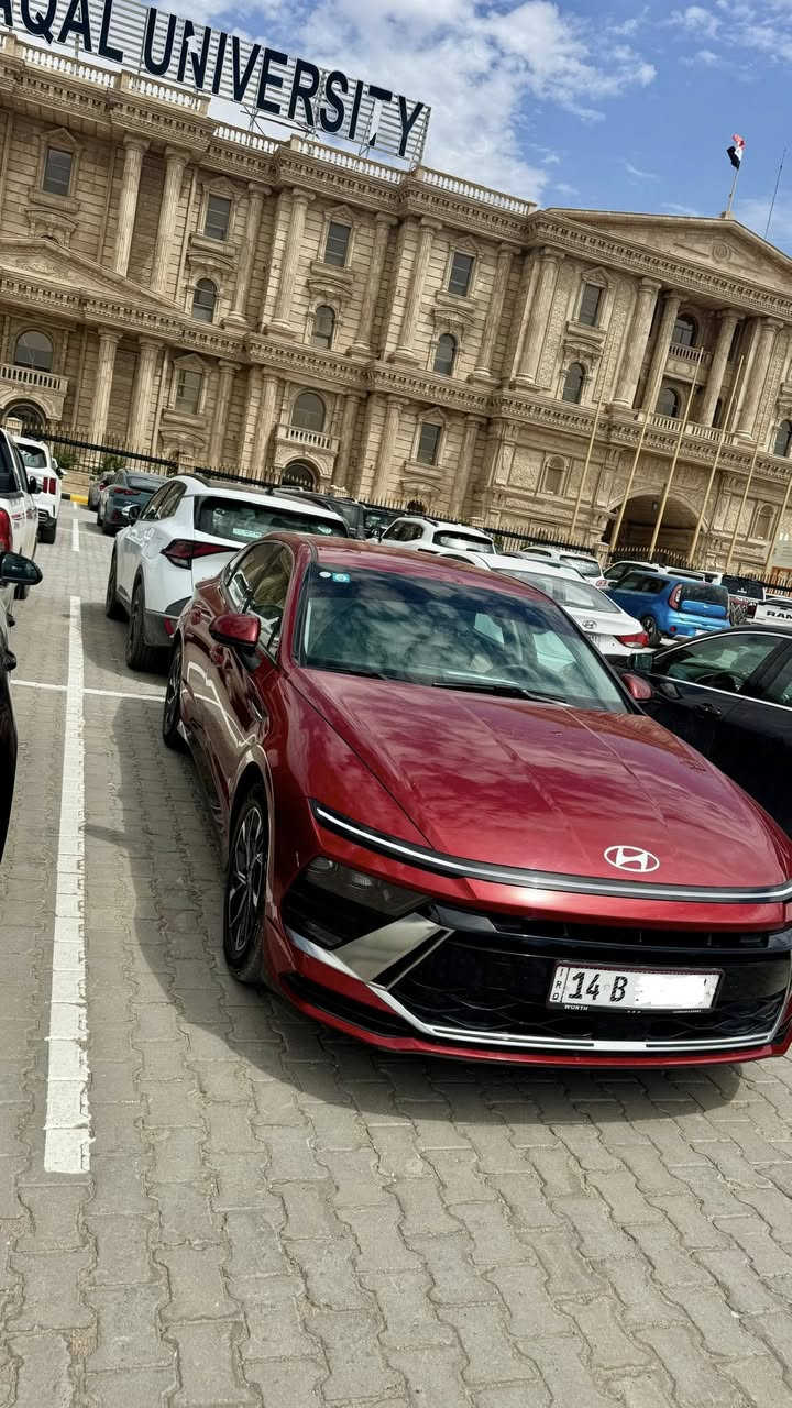 سوناتا 2025 للبيع او مراوس وارد امريكي داخلة تقرير مياه امطار تعمل وتسير شرط الفحص كفالة عامة حته من البارد رقم بصرة معوقين وكالة عامة فوول عده البانوراما داخل ابيض كشن كهرباء تدفئة كشنات شاشة ديجيتال متصل تبريد بيانو شفتات ستيرن رادارات امامية وجانبية وخلفية قيادة ذاتية 
للاستفسار :***********.                                  السعر:197 وبيها مجال
