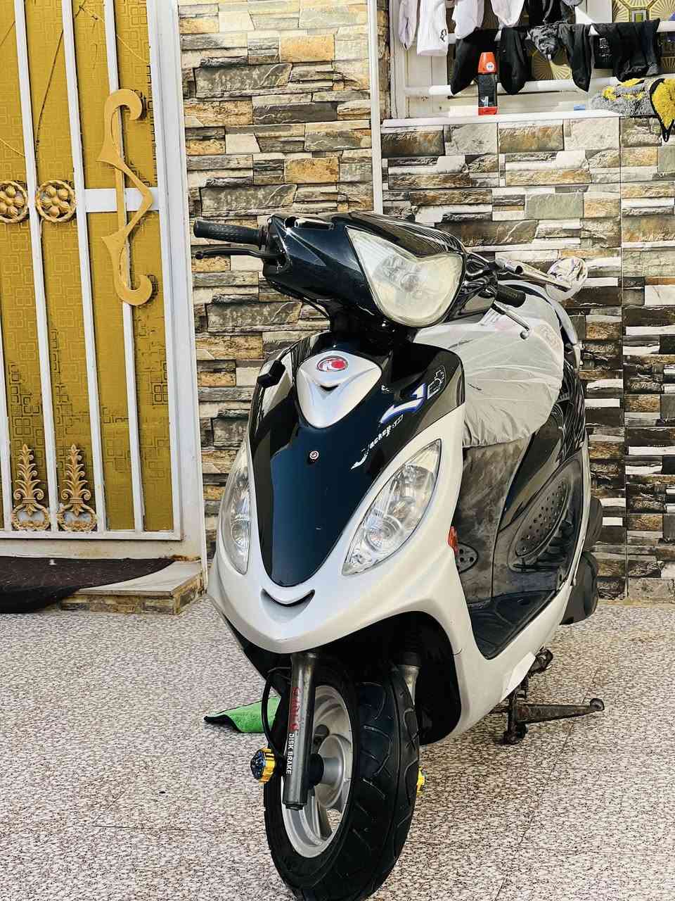 كامكو للبيع
2016 
مكينه 150 
طلاعات بك كرستال دراجه مال جناي مو بياع شراي. رايده ب ٩٠٠


**إذا كنت صاحب هذا الإعلان وتريد حذفه لأي سبب، رجاءا أرسل رسالة إلى الدعم الفني**