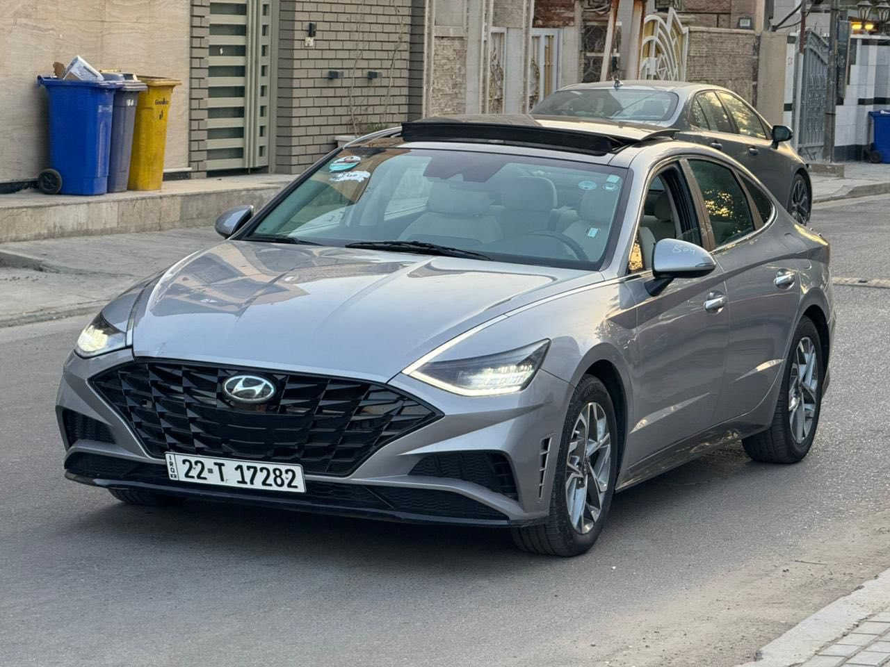 للتواصل عالرقم فقط اسفل المنشور  سوناتا ٢٠٢٣موديل رقم أربيل لون سلفر تحويل للمشتري مواصفاتSel plusفول .المحرك:٢.٥Lتنفس طبيعي٢٥٠٠حجمه 'الضرر جاملغ الصدر+حافه الباب. بدون دواخل'المواصفات':بنورما ـ تشغيل بصمه+تشغيل عن بُعد البوب بصمه•إشارات بالمرايه •رادار امامي+رادارات جانبيه،خلفي•هاند بريك بصمه كشن السايق كهربائي دشبول إلكتروني كاميرا خلفيه دواره اوتو هولد معَ توقف ذاتي انظمه قياده ٤شاشه تدعم ابل كار بلي - مقاعد مخمل معَ تدفئه -فتحه سقف بانوراما صندوق ذكي /بصمه .لايت زينون عالي ناصي عدسه " لد امامي نهاري  بك لايت لد. تبريد قطعتين" للتواصل يرجئ الاتصال علئ الرقم:- أو واتساب***********(190بيه مجال للشراي
