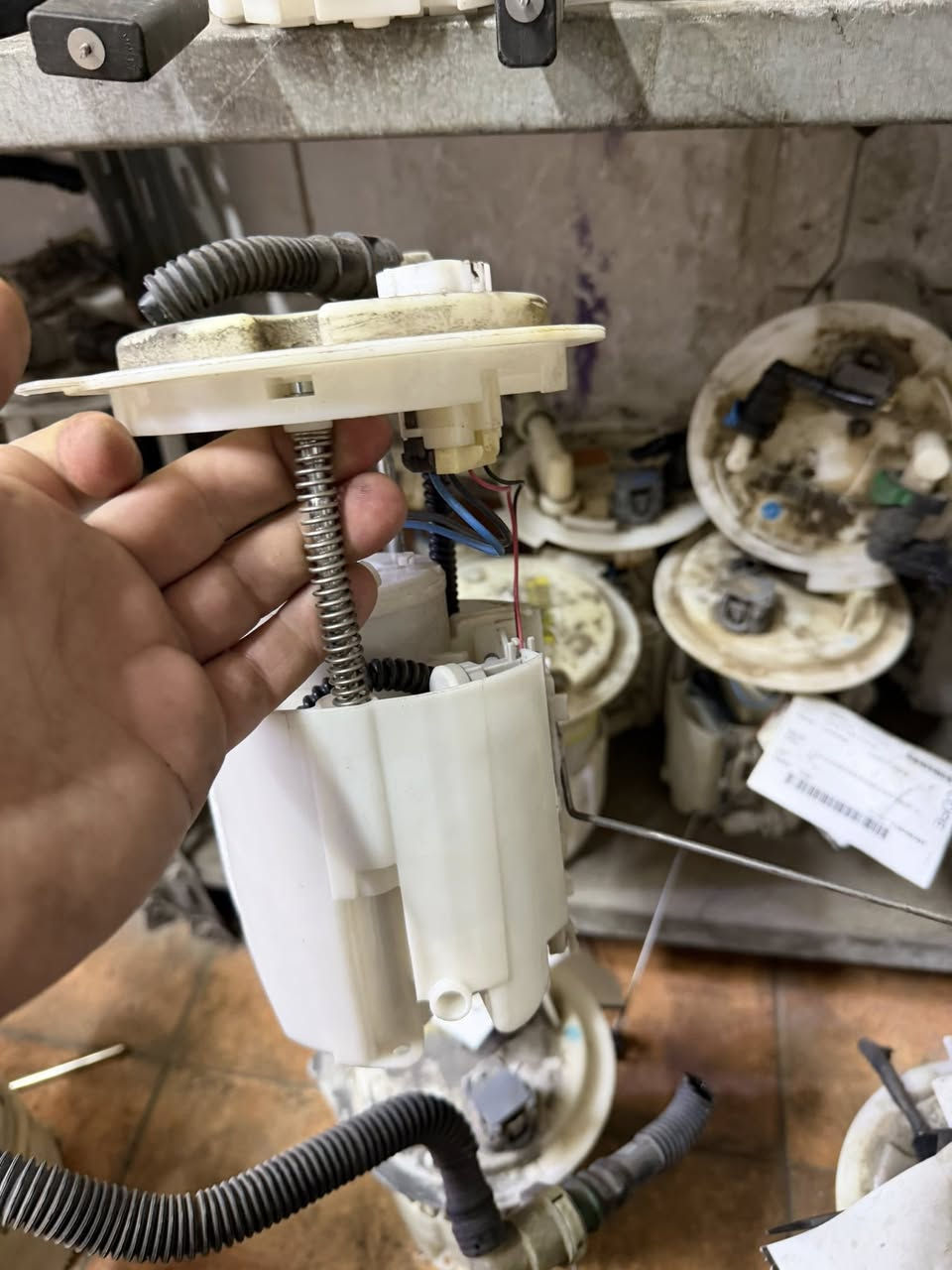 سلام وعليكم توفرت قواعت فيت بمات دوج افنجر كاليبر 4سلندر كامله اصليه حاويه فتح تانكي موجود مفرد وجمله لاصحاب المحلات السعرمع التوصيل لباب بيتك 40 الف مع التوصيل مجاني لجميع محافظات العراق ***********
